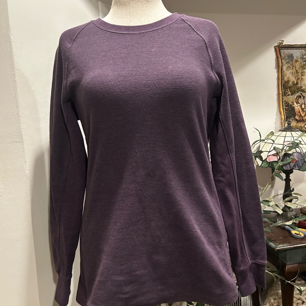 Duluth Trading Co Women's Plum Sweatshirt